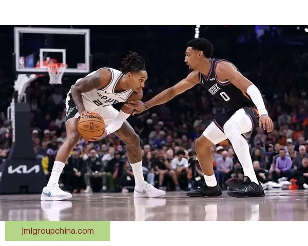 NBA马刺对阵勇士精彩视频回顾巅峰对决全场亮点解析赛场瞬间