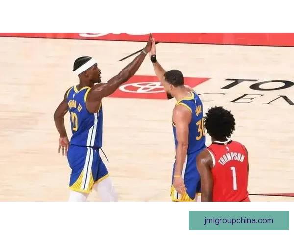 NBA录像回顾勇士对阵火箭巅峰对决精彩瞬间赛事战术与关键球解析